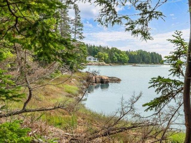 Land for sale in Deer Isle, Maine