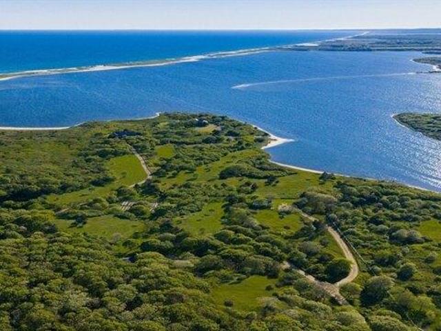 Land for sale in Edgartown, Massachusetts
