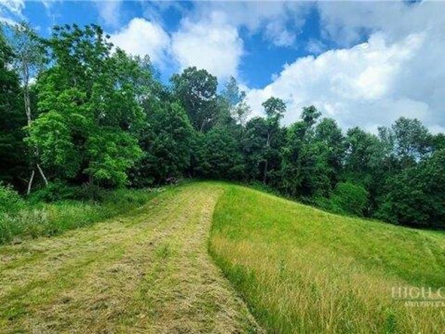 Land for sale in Avery, North Carolina
