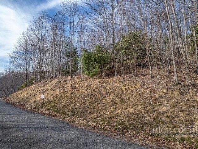 Land for sale in Avery, North Carolina