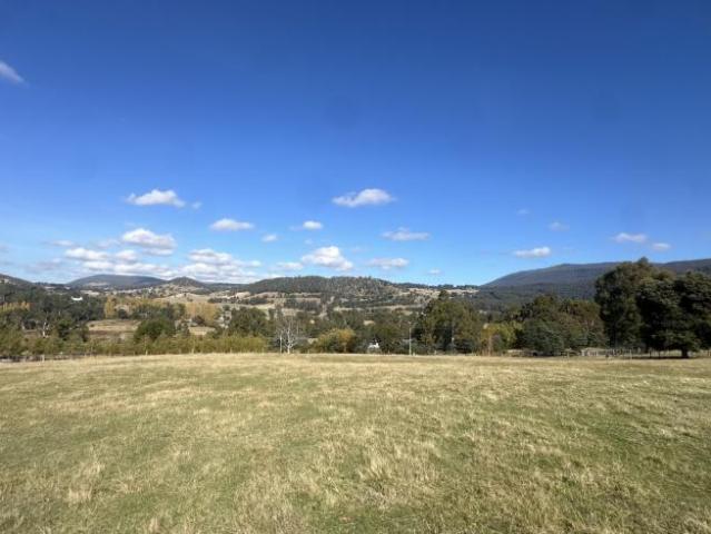 Land for sale in Ellendale, Tasmania