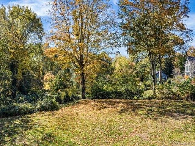 Land for sale in Essex, Lower Connecticut River Valley Planning Region