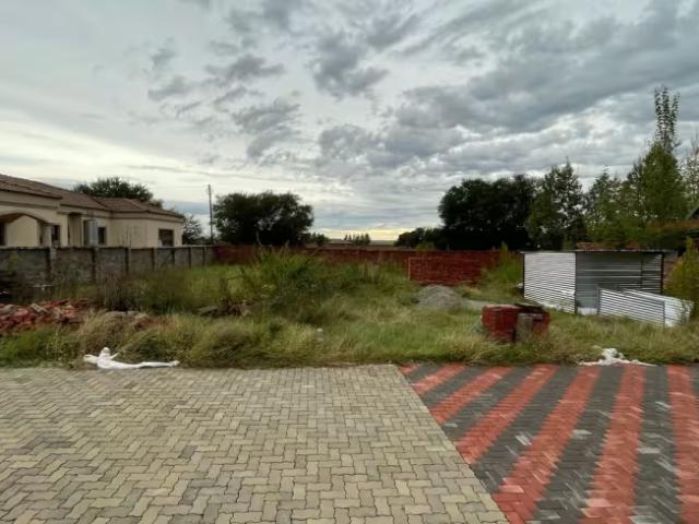 Land for sale in Flamwood, Matlosana Local Municipality
