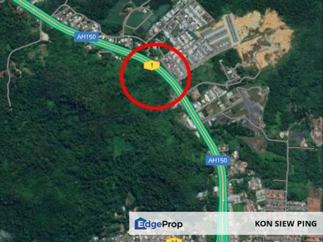 Shop for sale in Kuching