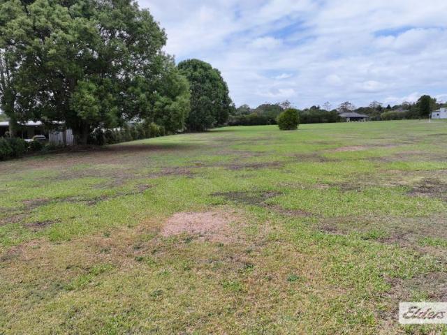 Land for sale in Atherton