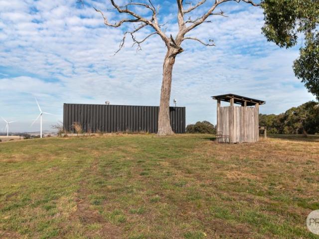Land for sale in Beaufort, Shire of Pyrenees