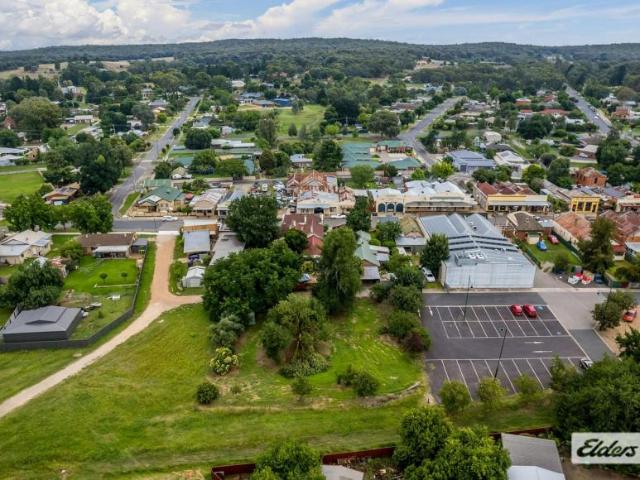 Land for sale in Chiltern, Shire of Indigo