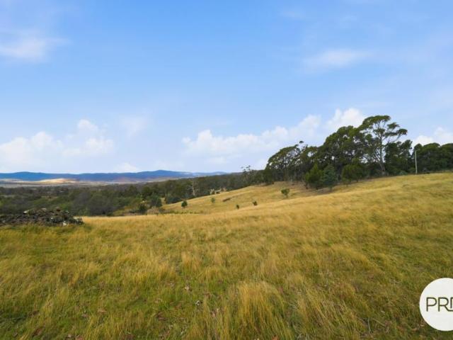 Land for sale in Yarlington, Colebrook