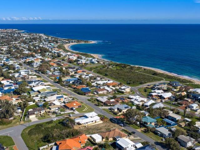 Land for sale in Parklands, Western Australia