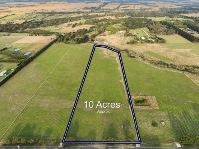 Land for sale in Gisborne, Victoria
