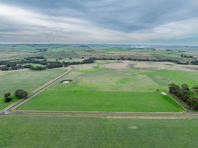 Land for rent in Henty, Victoria