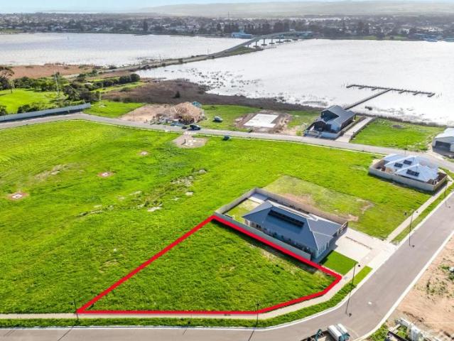 Land for sale in Hindmarsh Island, Alexandrina Council