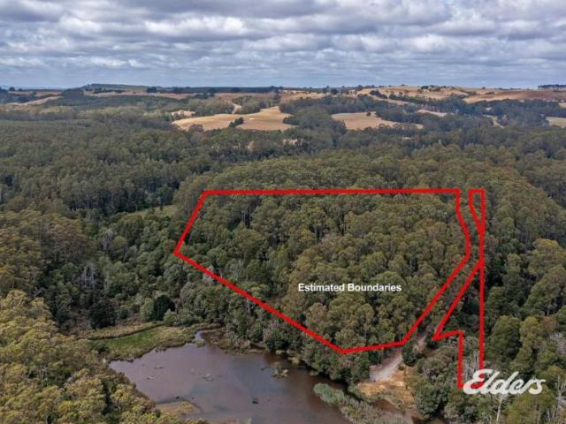 Land for sale in Alcomie, Irishtown