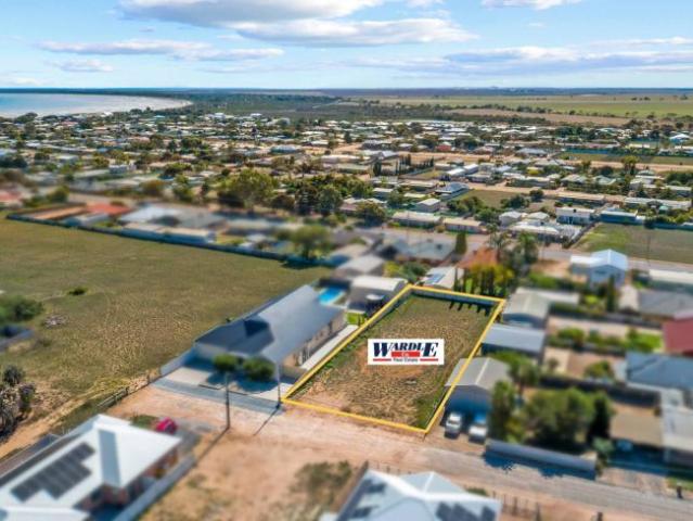 Land for sale in Moonta Bay, South Australia