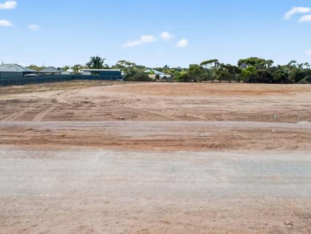 Land for sale in Moonta Bay, South Australia