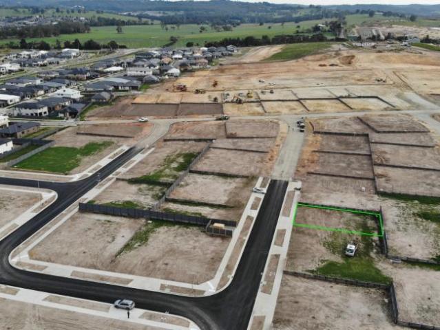 Land for sale in Nar Nar Goon, Melbourne