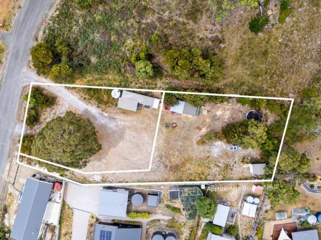 Land for sale in Nubeena, Tasmania