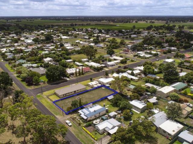 Land for rent in Comaum, South Australia