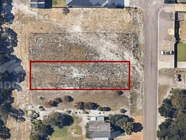 Land for sale in Pink Lake, Western Australia