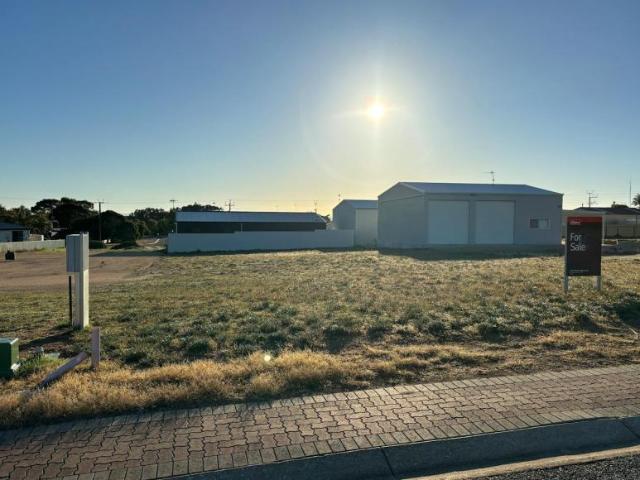 Land for sale in Port Neill