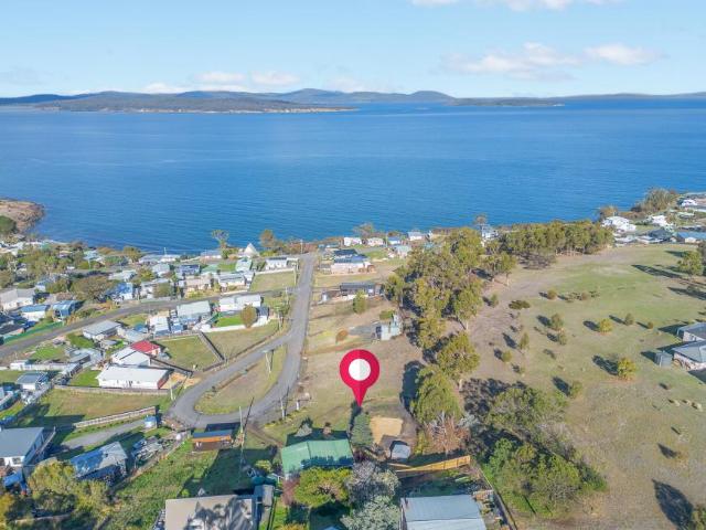 Land for sale in Primrose Sands, Tasmania
