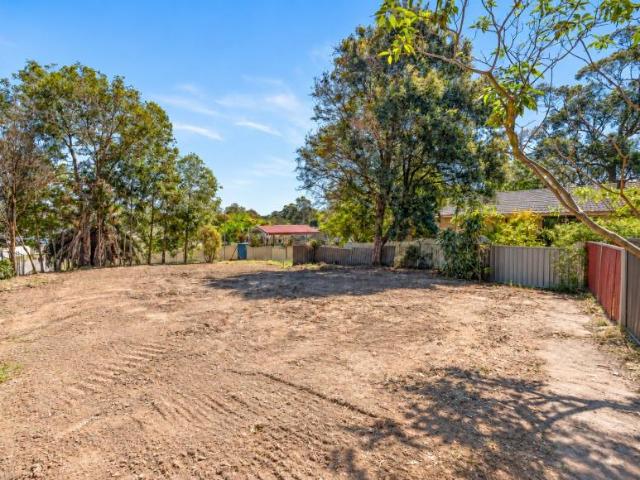 Land for sale in Raymond Terrace, Newcastle-Maitland