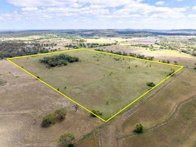Land for sale in Springside, Queensland