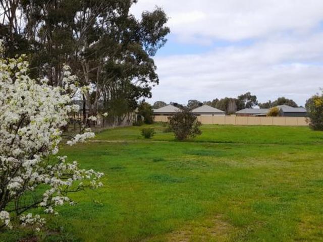 Land for sale in Strathfieldsaye, Victoria