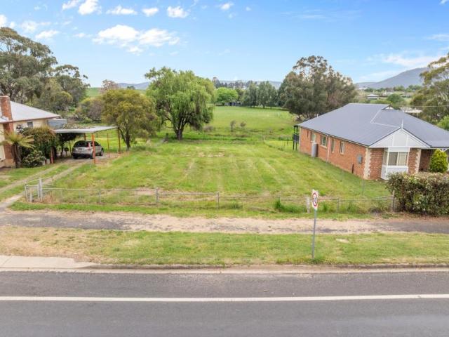 Land for sale in Munderoo, New South Wales