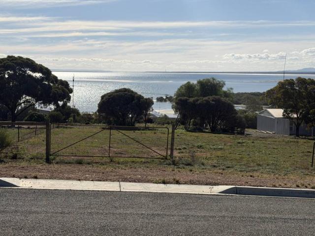 Land for sale in Port Flinders, South Australia