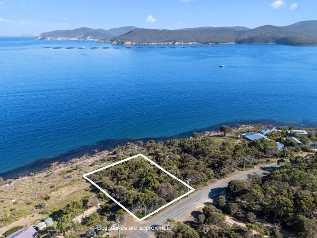 Land for sale in White Beach, Tasmania