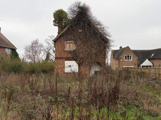 Land for sale in Gedling, East Midlands