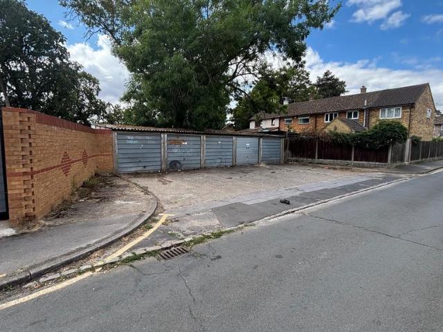 Land for sale in Britwell, Slough