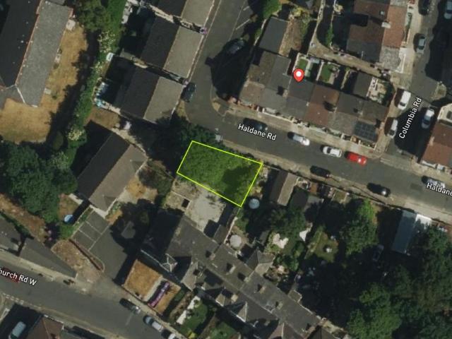 Land for sale in Calderstones
