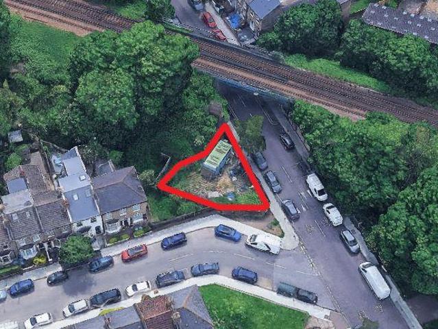 Land for sale in Nunhead, Greater London