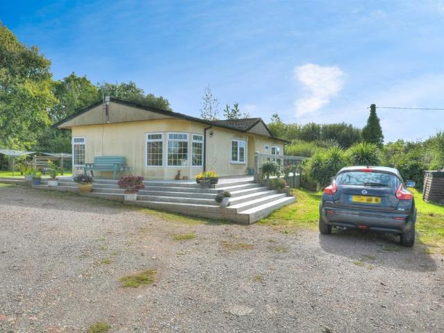 Land for sale in Waltham Chase, Hampshire