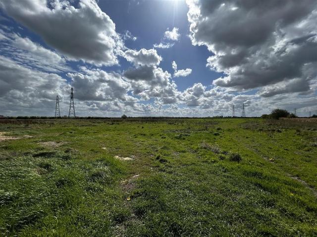 Land for sale in Barway, Cambridgeshire