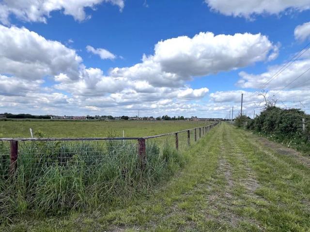 Land for sale in Bedfordshire