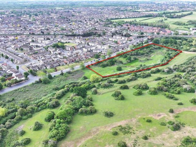 Land for sale in London Borough of Havering, Greater London