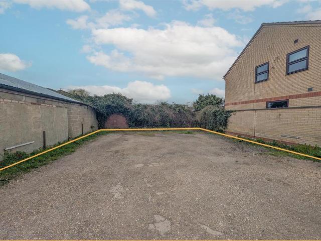 Land for sale in Barway, Cambridgeshire