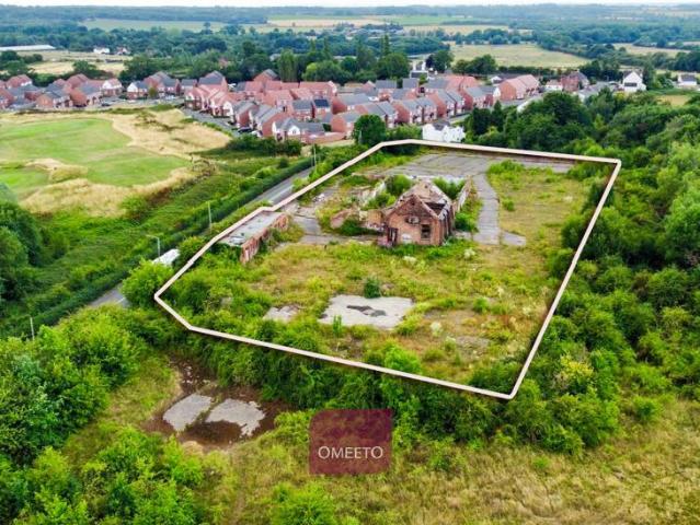 Commercial for sale in Oversetts, Egginton