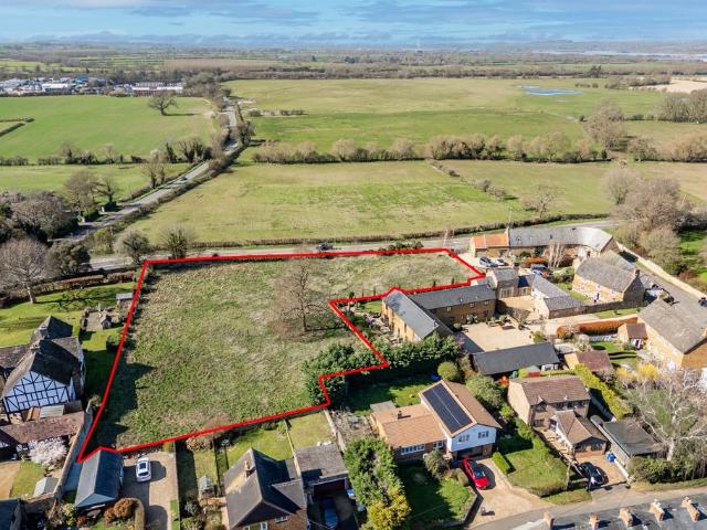 Land for sale in Milton Malsor