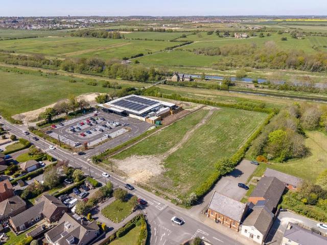 Land for sale in Ashby De La Launde, Lincolnshire