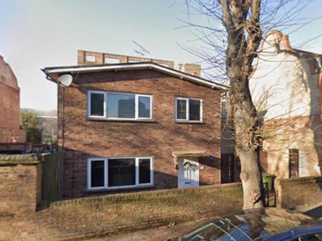 Land for sale in Elephant and Castle, Greater London