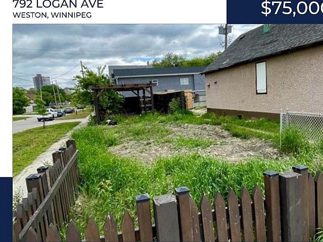 Land for sale in East St. Paul, Manitoba