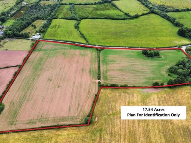 Land for sale in Lamphey, Wales