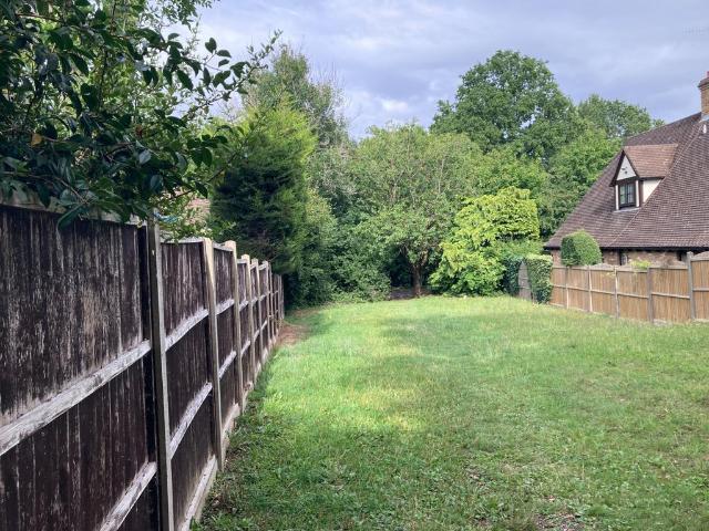 Land for sale in Batchworth