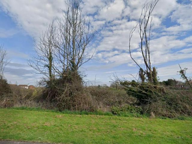 Land for sale in Severn Beach, South Gloucestershire