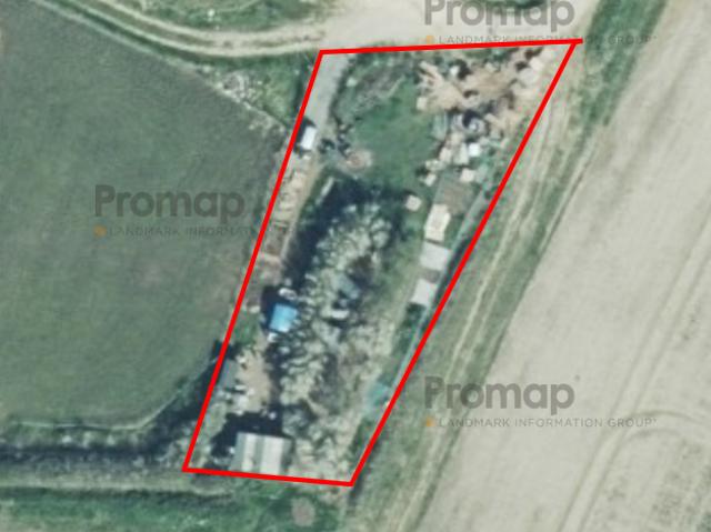 Land for sale in Woodford