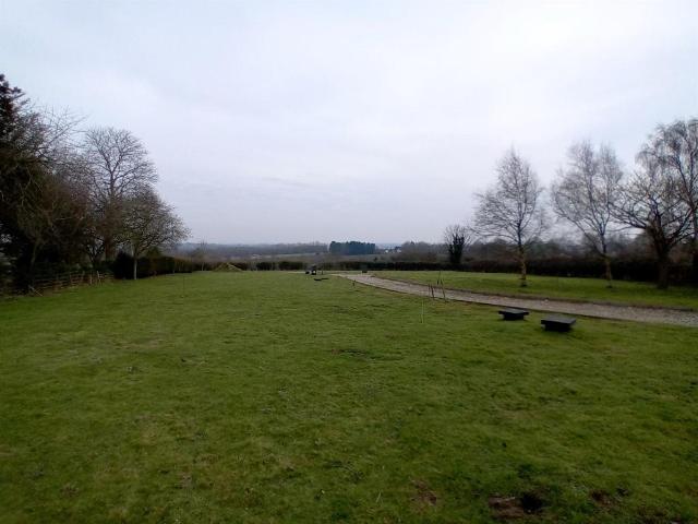 Land for sale in Belleau, Lincolnshire